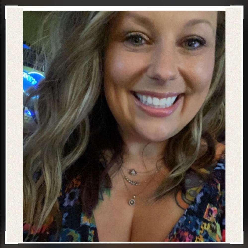 Meet your Posher, Elizabethandjosh